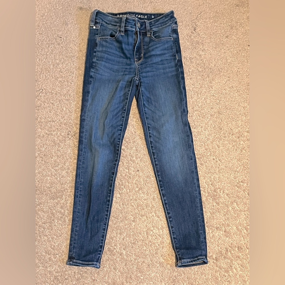 american eagle dark wash skinny jeans